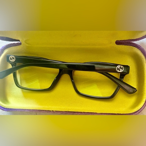 Black Gucci bold & classic black full-rim frame eyeglasses w/ signature Gucci main image 5